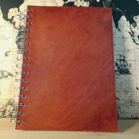 Carnet en cuir - petits carreaux